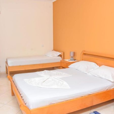 Paris Hotel Praia Exterior photo